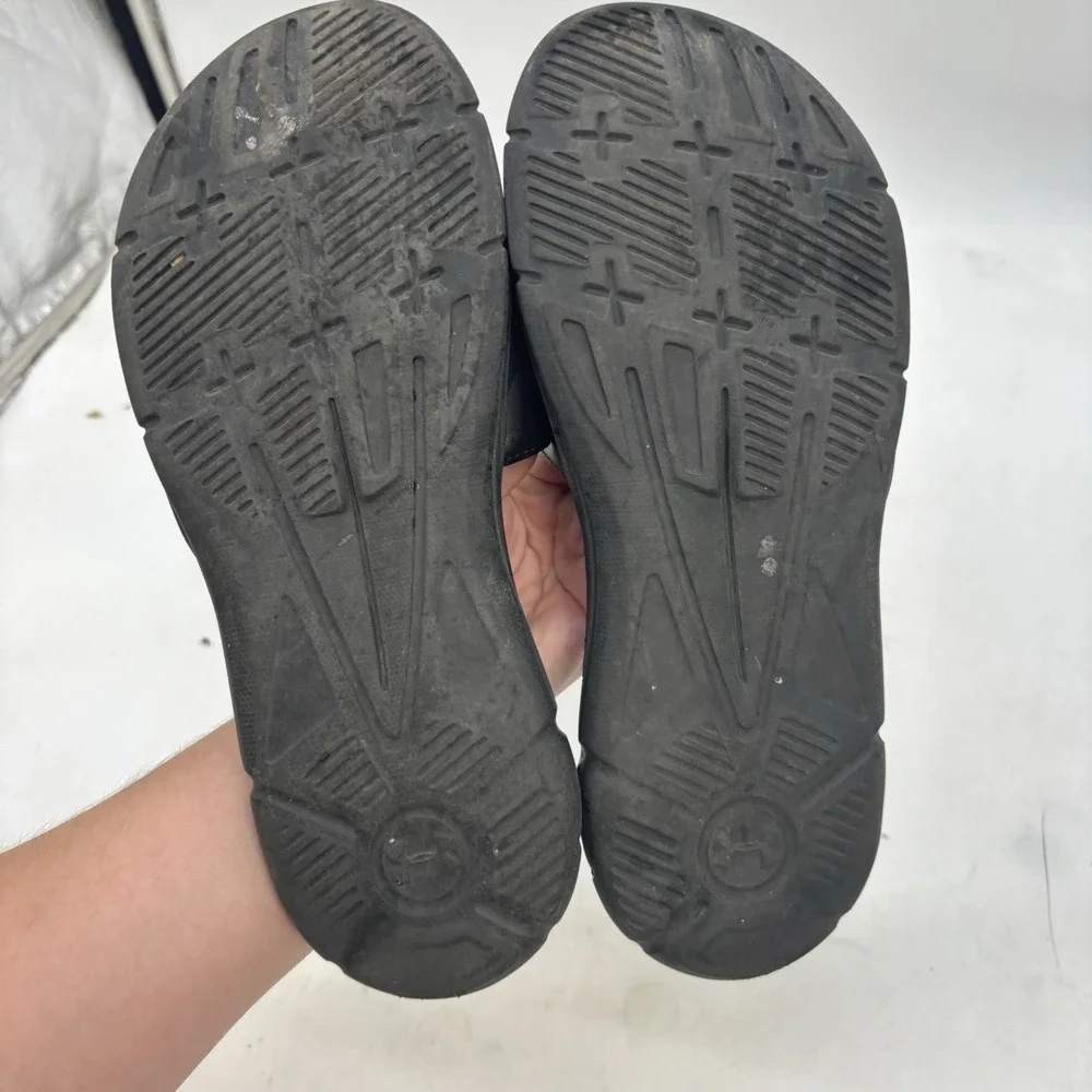 Under Armour 4D Sandals Kids 7Y Youth Memory Foam Slides Black/White Slip On